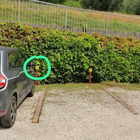 Appartamento Nelly - Per 4 Persone - Caray Park - Sale Marasino - Lago D'Iseo Marone Exteriör bild